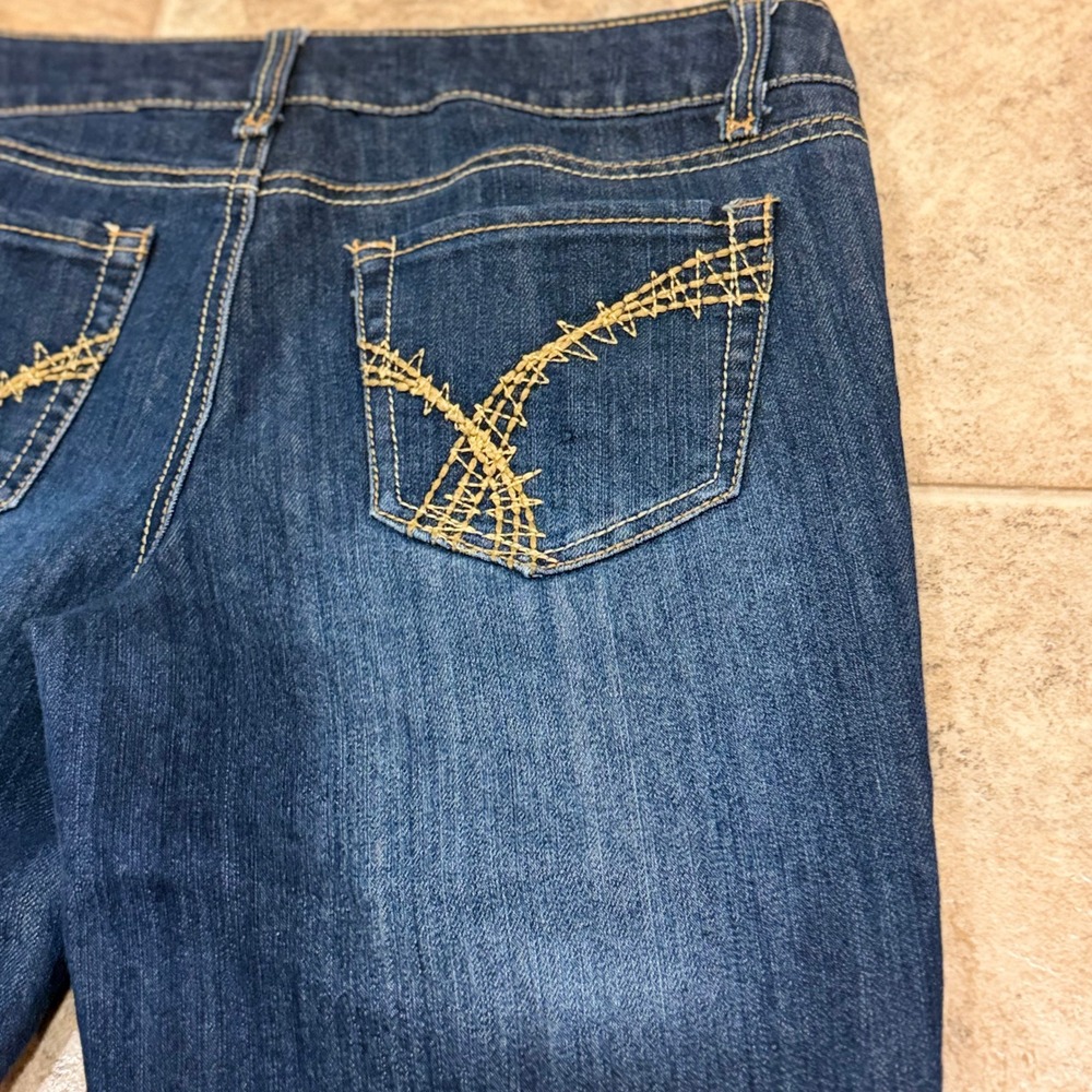 Bongo Womens Dark Wash Denim Capri Jeans Size 9 Contrast Stitch Cropped Pants - Picture 6 of 7